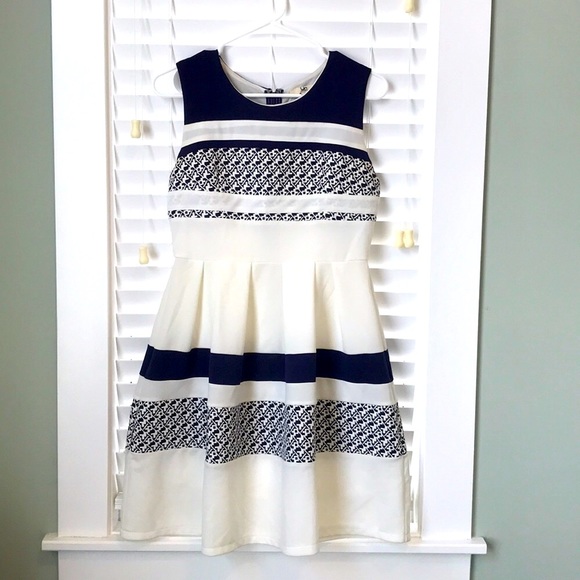 Ya Los Angeles Dresses & Skirts - White & Navy Dress